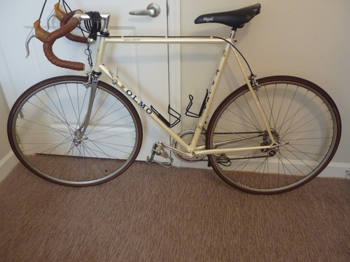 Rare 1983 olmo - 1983, road